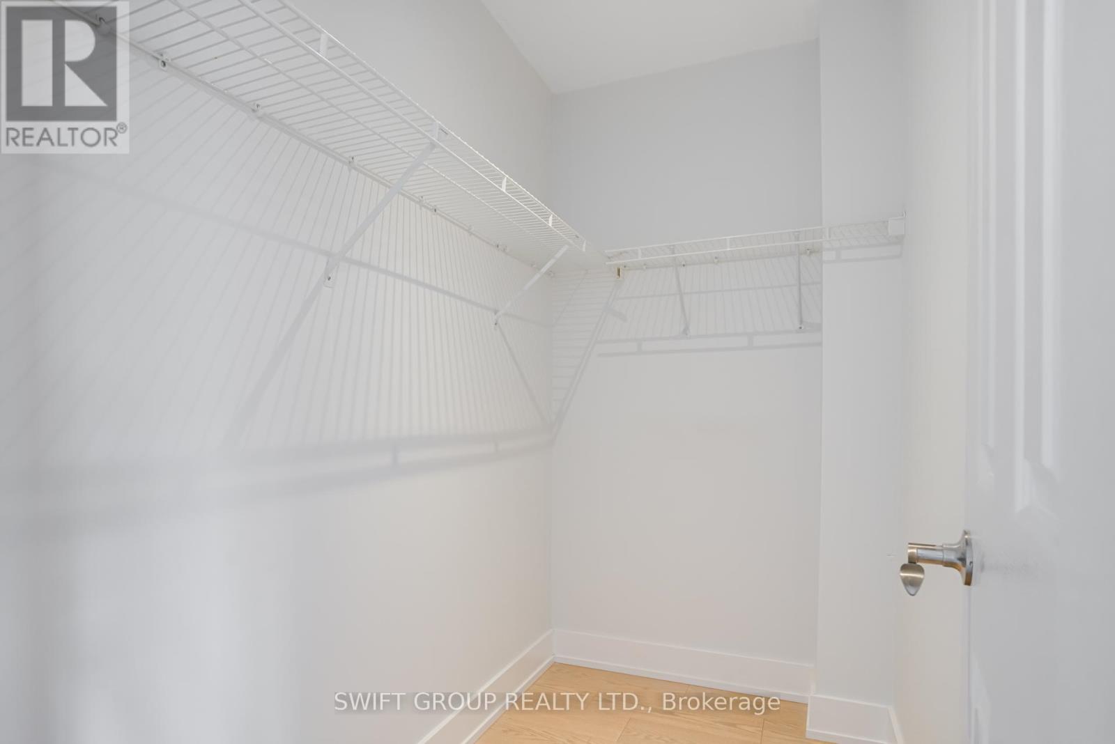 2569 Gill Crescent, Oakville, Ontario  L6H 6P3 - Photo 21 - W12156332