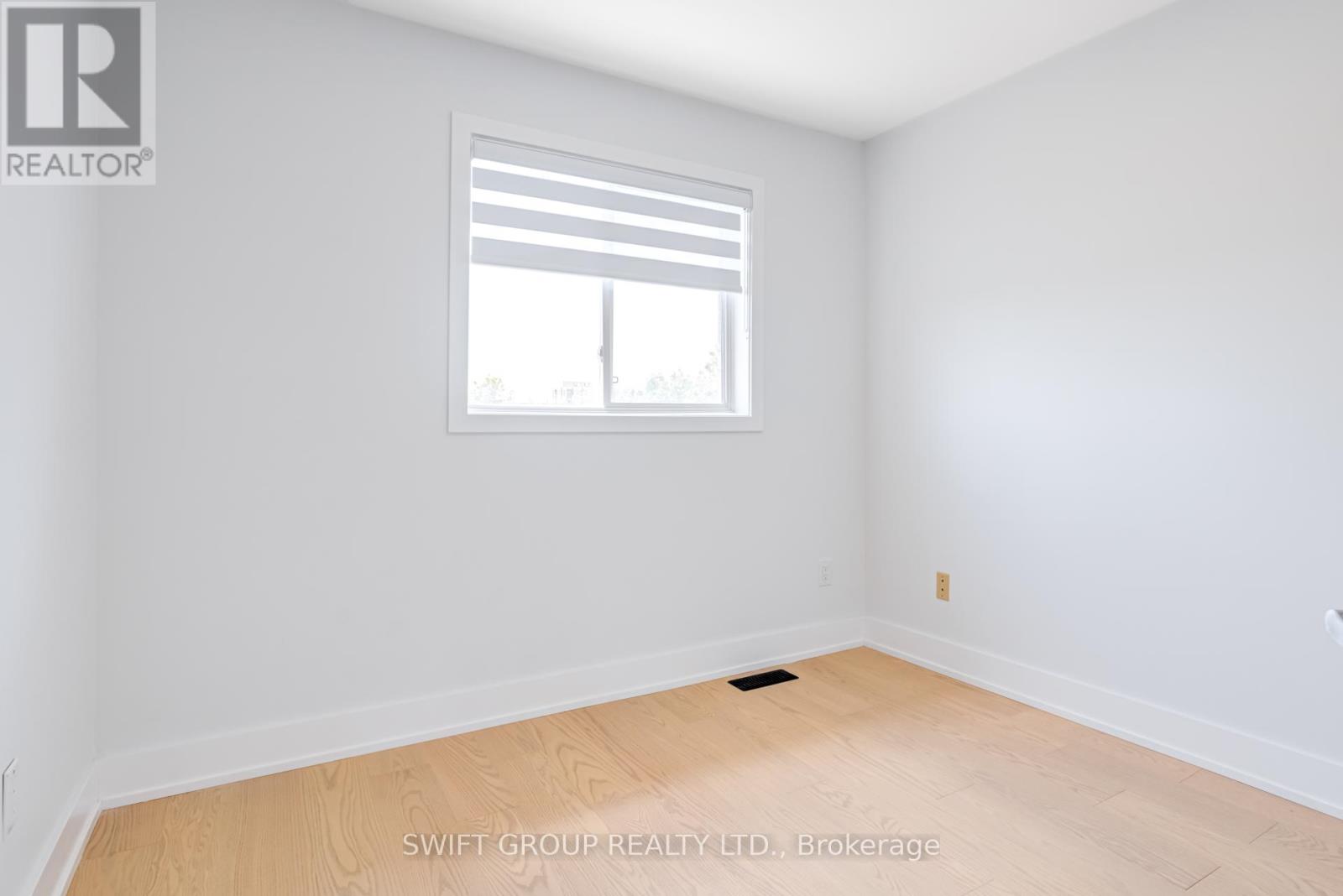 2569 Gill Crescent, Oakville, Ontario  L6H 6P3 - Photo 24 - W12156332