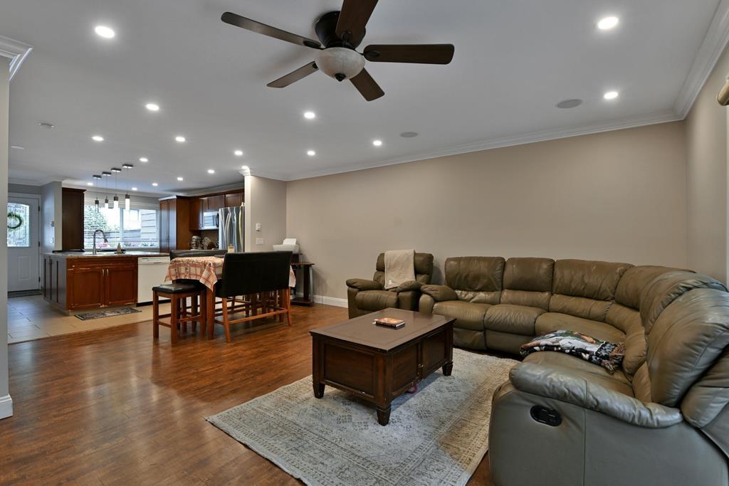 122 9467 Prince Charles Boulevard, Surrey, British Columbia  V3V 7G1 - Photo 13 - R3000706