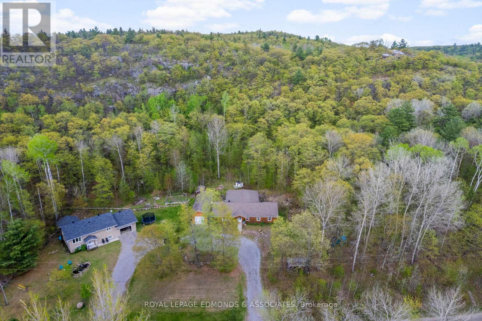 864 Tramore Road, North Algona Wilberforce, Ontario  K0J 1X0 - Photo 4 - X12156976