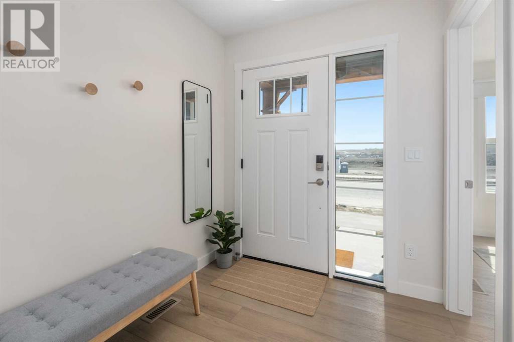 Property at 362 Alpine Avenue SW image 3