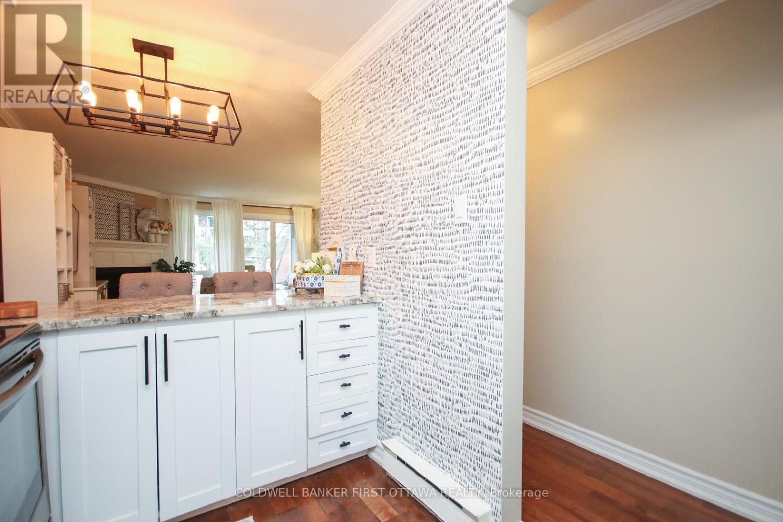 A - 6702 Jeanne D'arc Boulevard, Ottawa, Ontario  K1C 6E9 - Photo 10 - X12156949