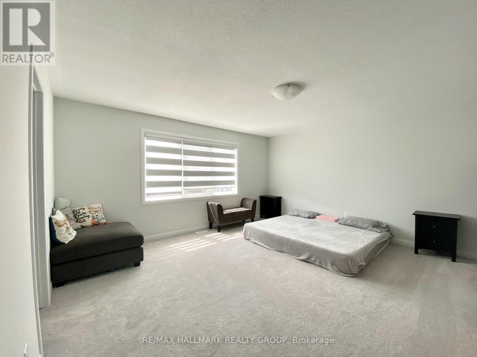 46 Eramosa Crescent, Ottawa, Ontario  K2T 0R3 - Photo 18 - X12156974