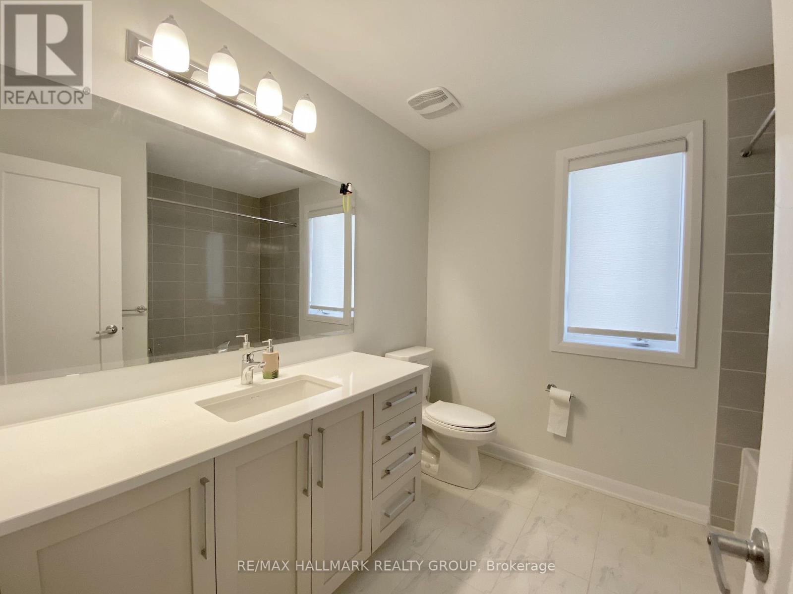 46 Eramosa Crescent, Ottawa, Ontario  K2T 0R3 - Photo 24 - X12156974