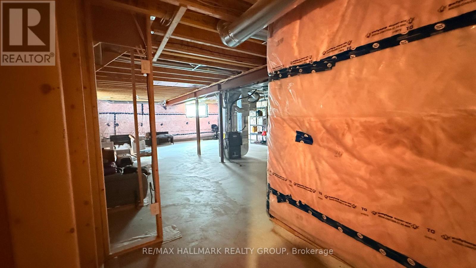 46 Eramosa Crescent, Ottawa, Ontario  K2T 0R3 - Photo 28 - X12156974