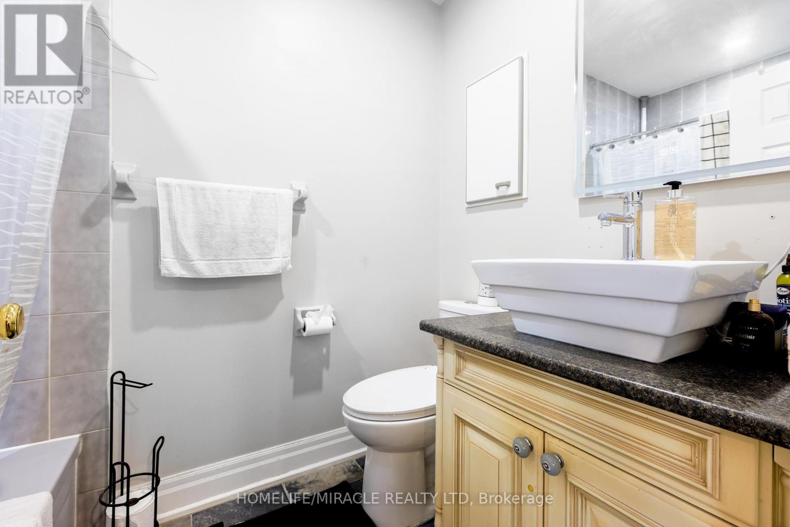 66 Teddington Crescent, Whitby, Ontario  L1R 1S3 - Photo 30 - E12156969