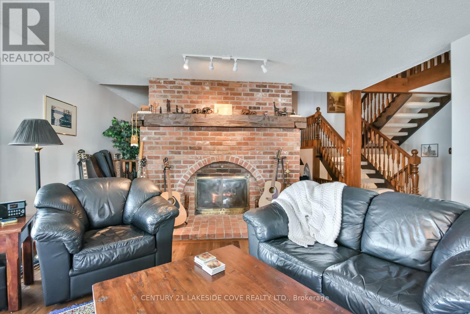 42 Thicketwood Place, Ramara, Ontario  L0K 1B0 - Photo 17 - S12035567