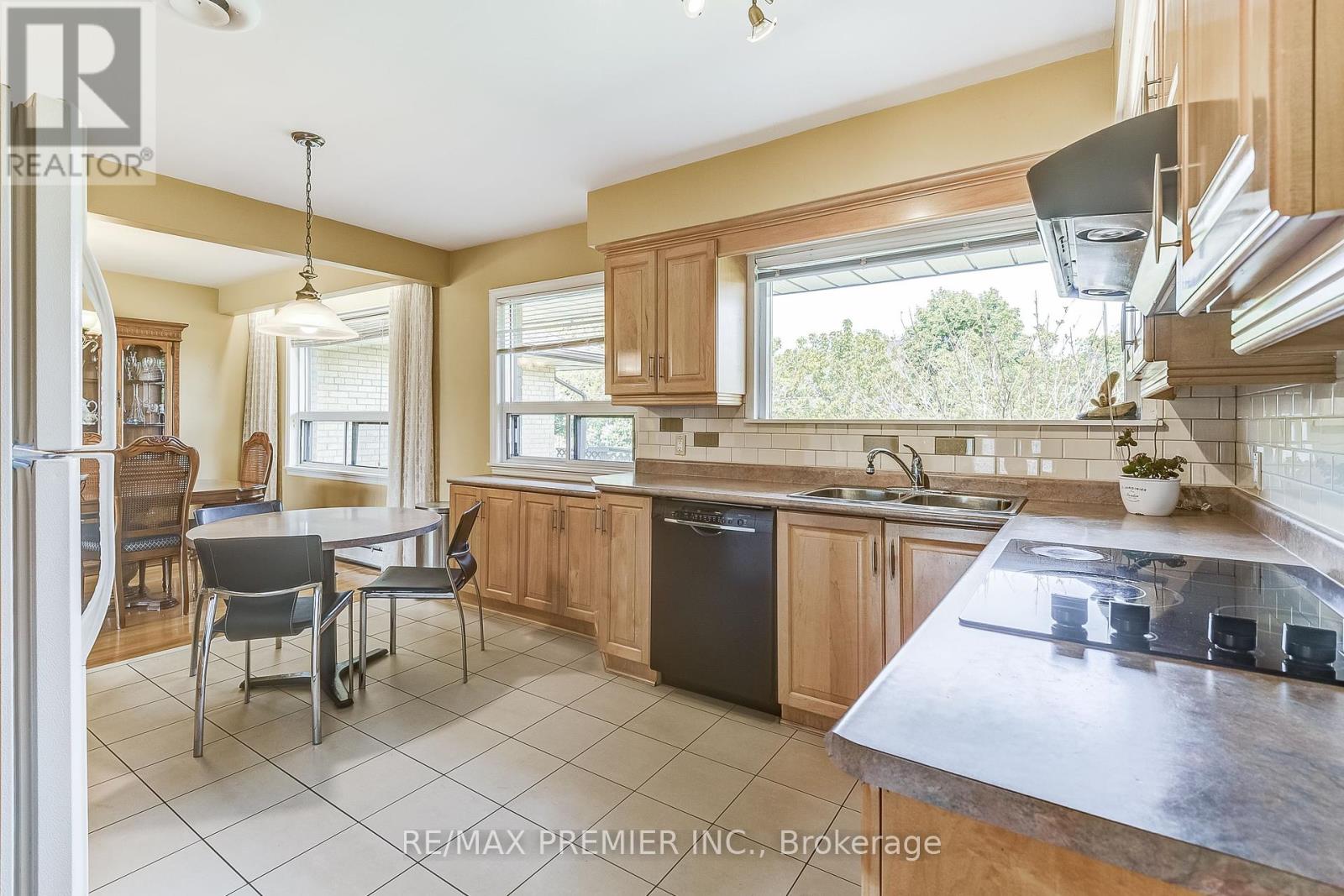 1 Gram Street, Vaughan, Ontario  L6A 3Z2 - Photo 11 - N12156970