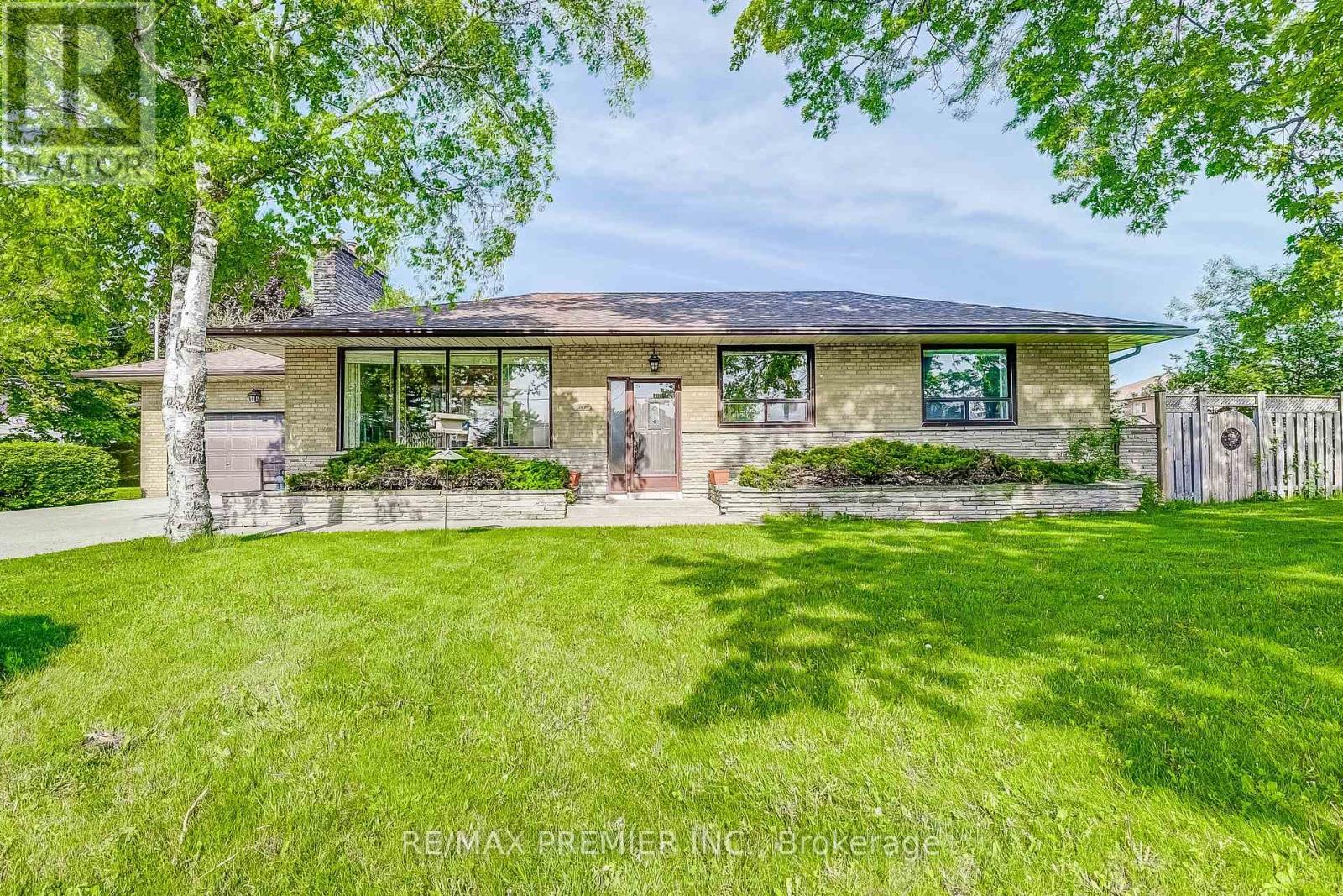 1 Gram Street, Vaughan (Maple), Ontario  L6A 3Z2 - Photo 6 - N12156995