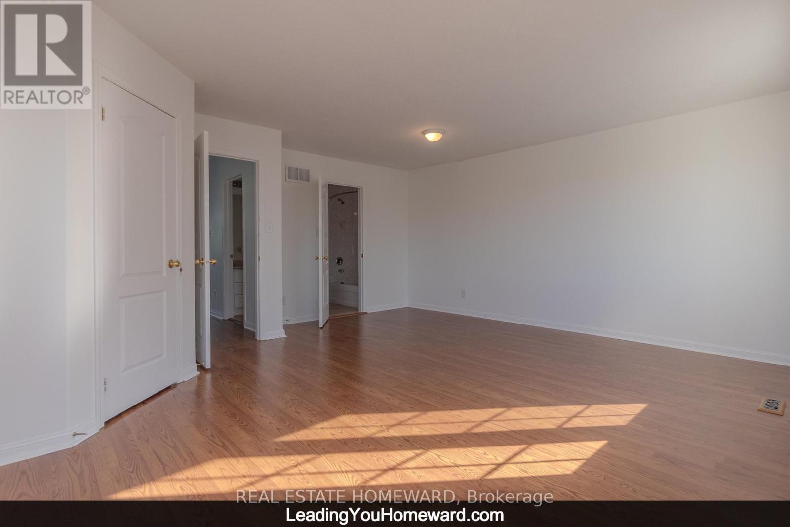 19 - 488 Yonge Street, Barrie, Ontario  L4N 4E2 - Photo 17 - S12156996