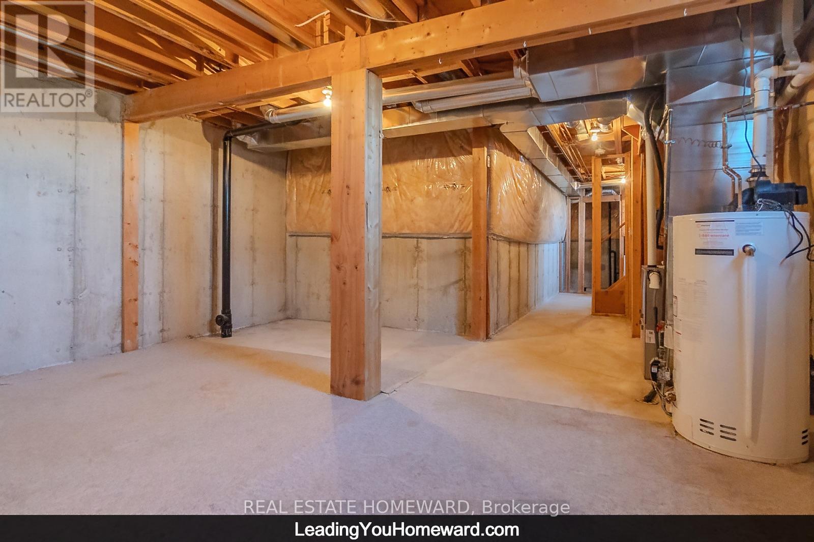 19 - 488 Yonge Street, Barrie, Ontario  L4N 4E2 - Photo 27 - S12156996