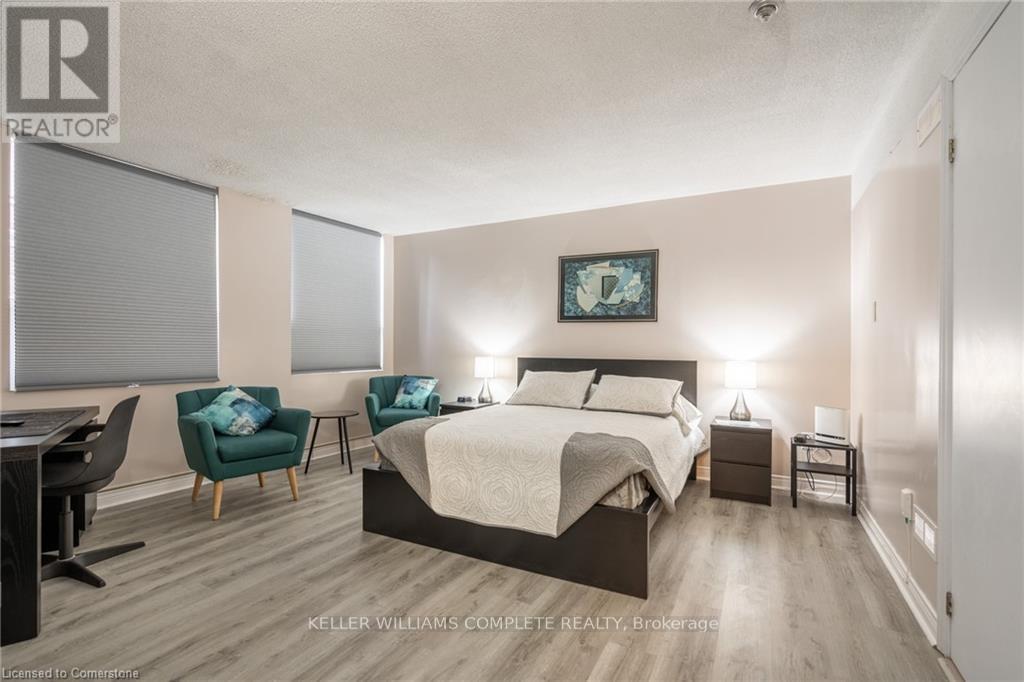 2302 - 3650 Kaneff Crescent, Mississauga, Ontario  L5A 4A1 - Photo 34 - W12156958