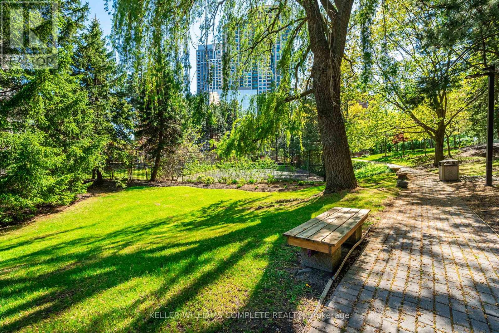 2302 - 3650 Kaneff Crescent, Mississauga, Ontario  L5A 4A1 - Photo 36 - W12156958