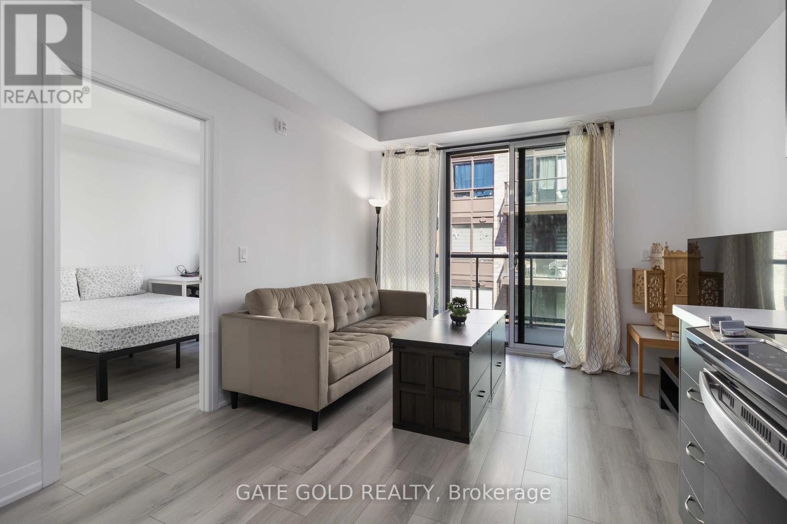 206 - 95 Attmar Drive, Brampton, Ontario  L6P 0Y6 - Photo 11 - W12156979