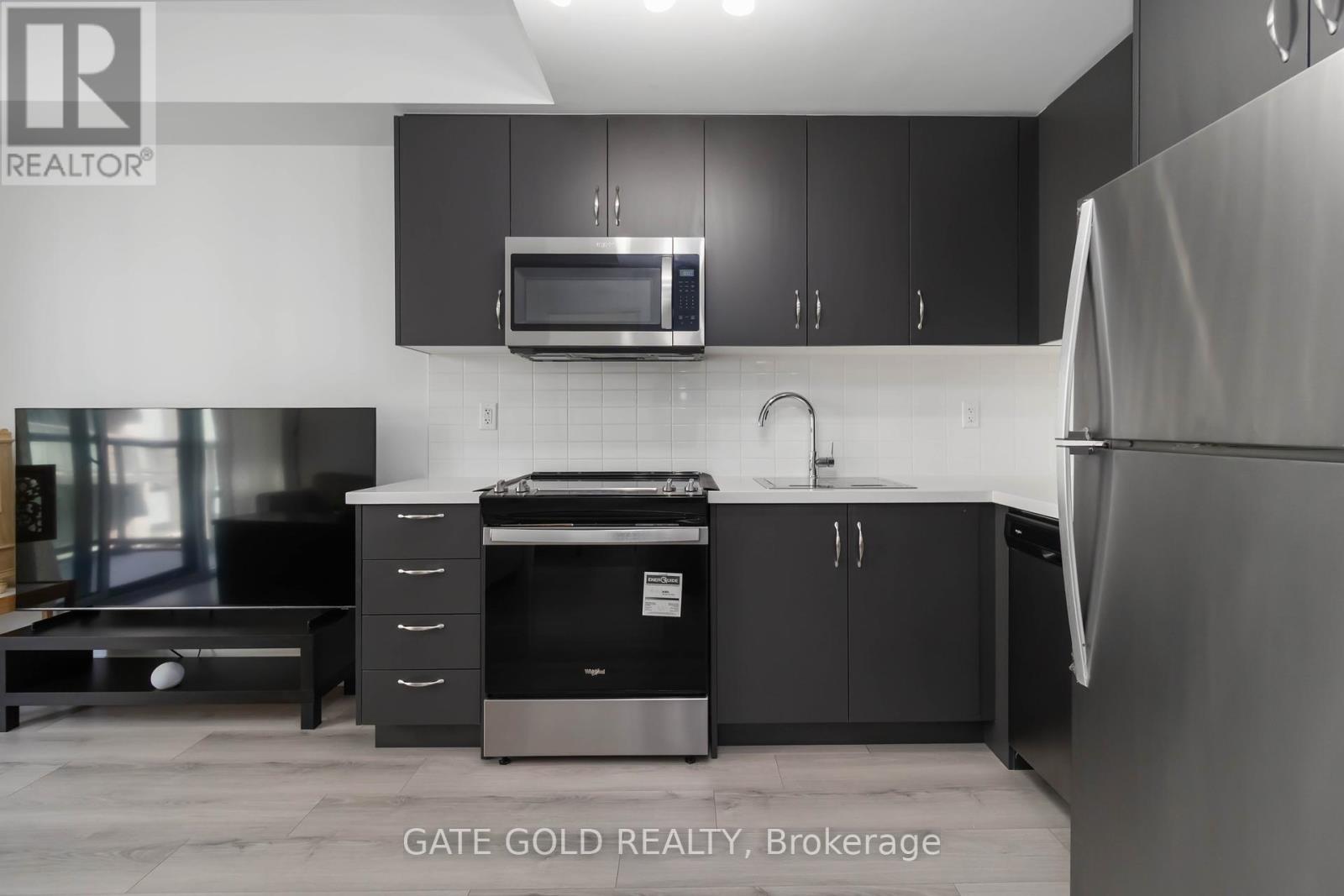 206 - 95 Attmar Drive, Brampton, Ontario  L6P 0Y6 - Photo 16 - W12156979