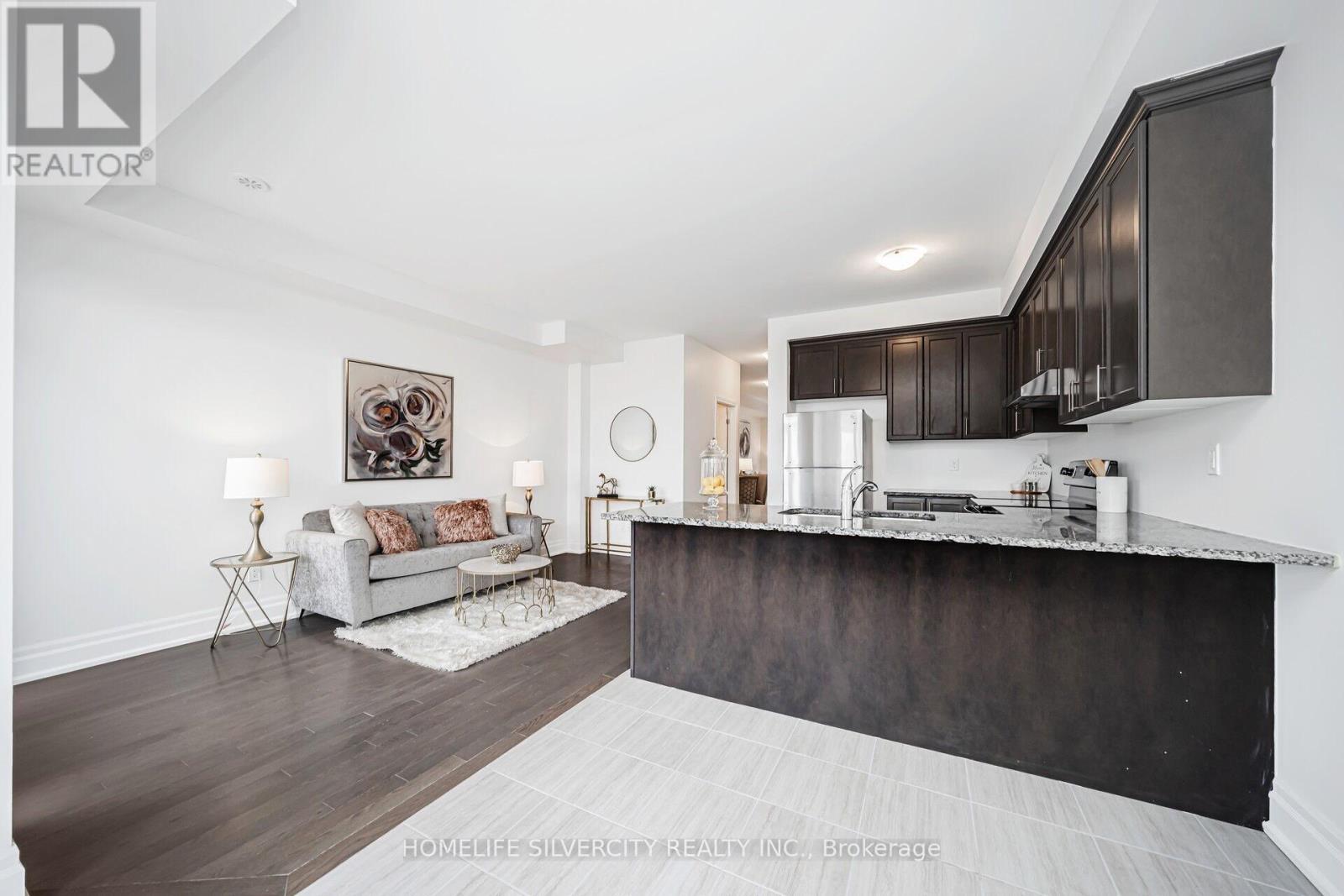 21 Gemma Place, Brampton, Ontario  L6Z 0J5 - Photo 14 - W12156984