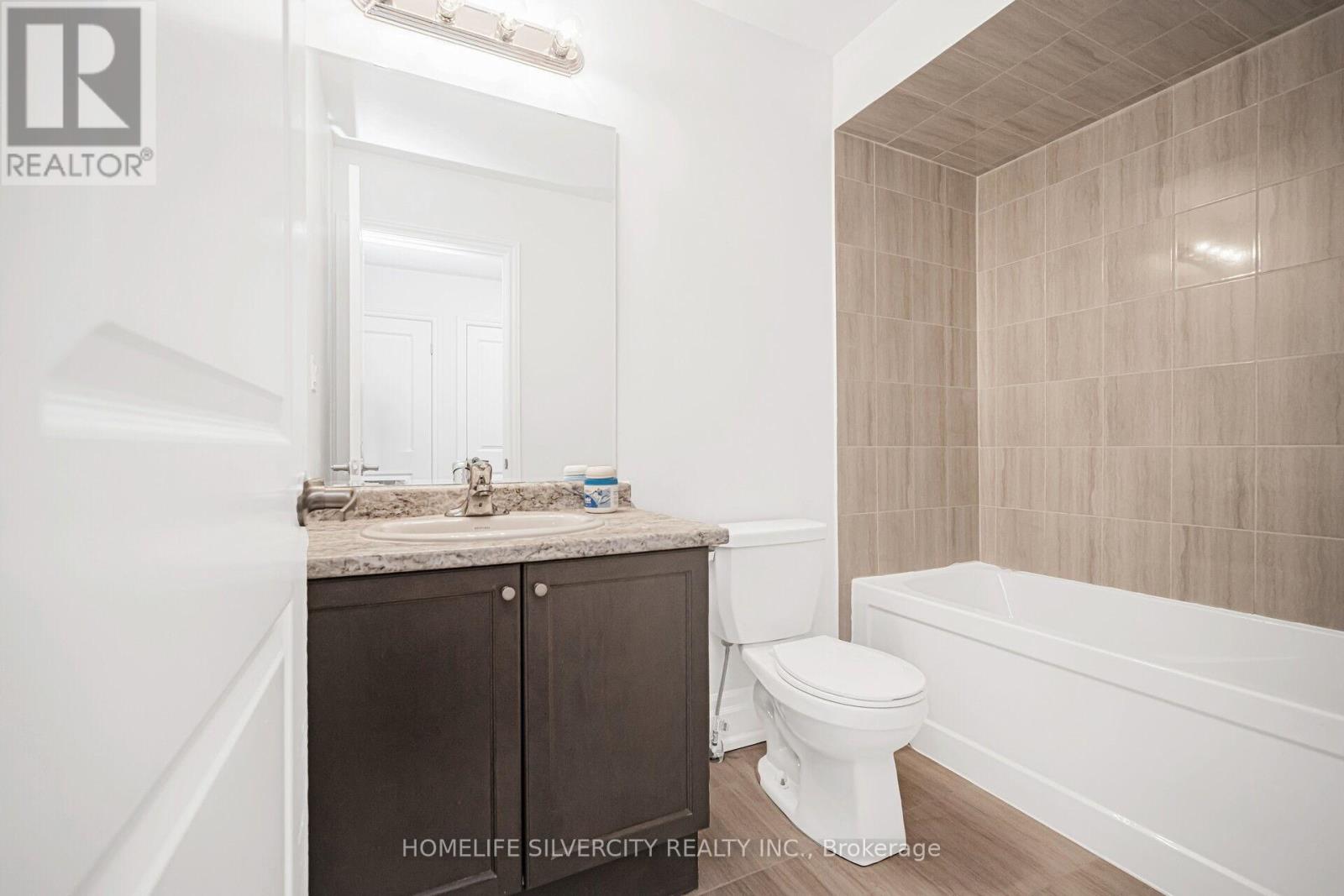 21 Gemma Place, Brampton, Ontario  L6Z 0J5 - Photo 30 - W12156984
