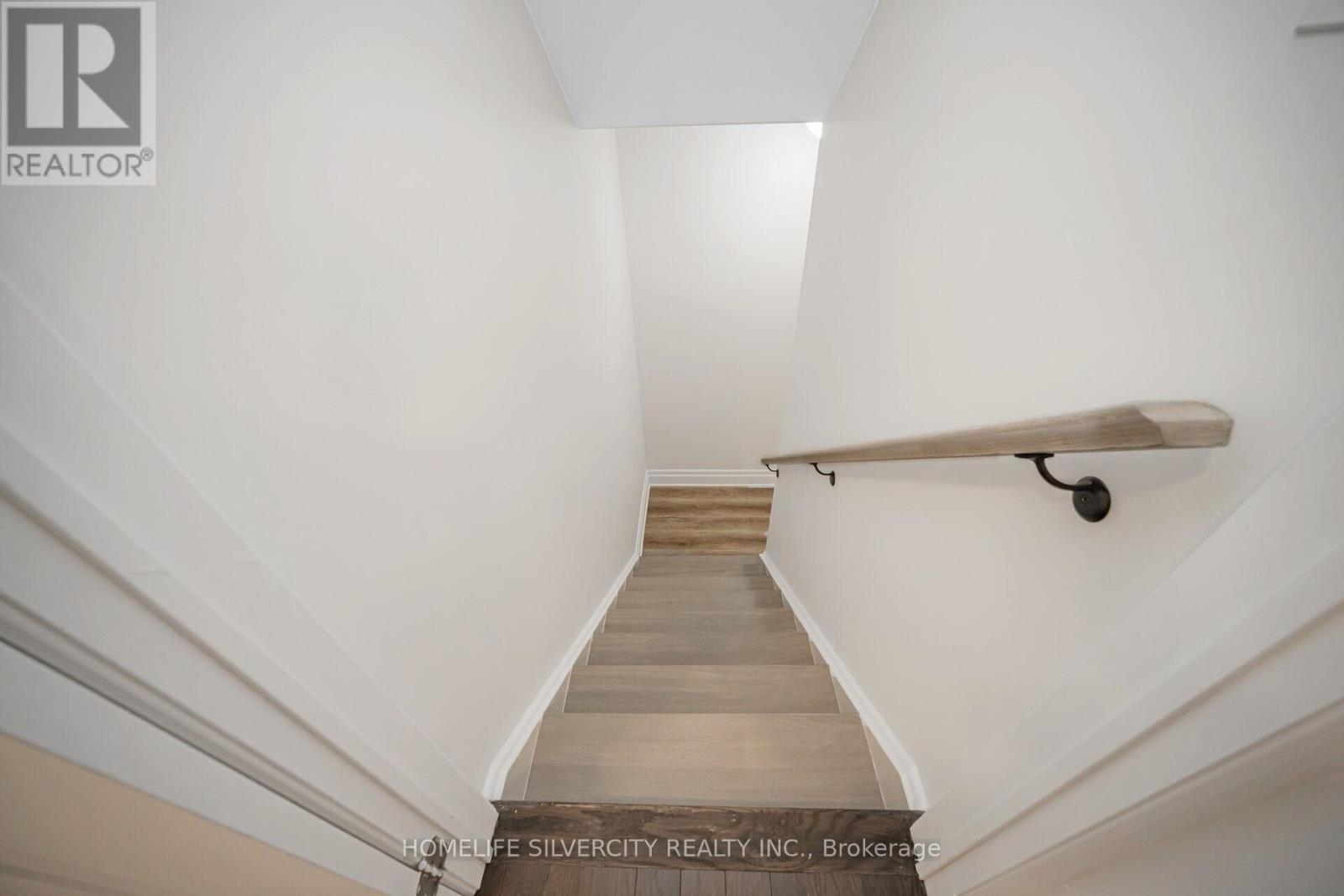 21 Gemma Place, Brampton, Ontario  L6Z 0J5 - Photo 38 - W12156984