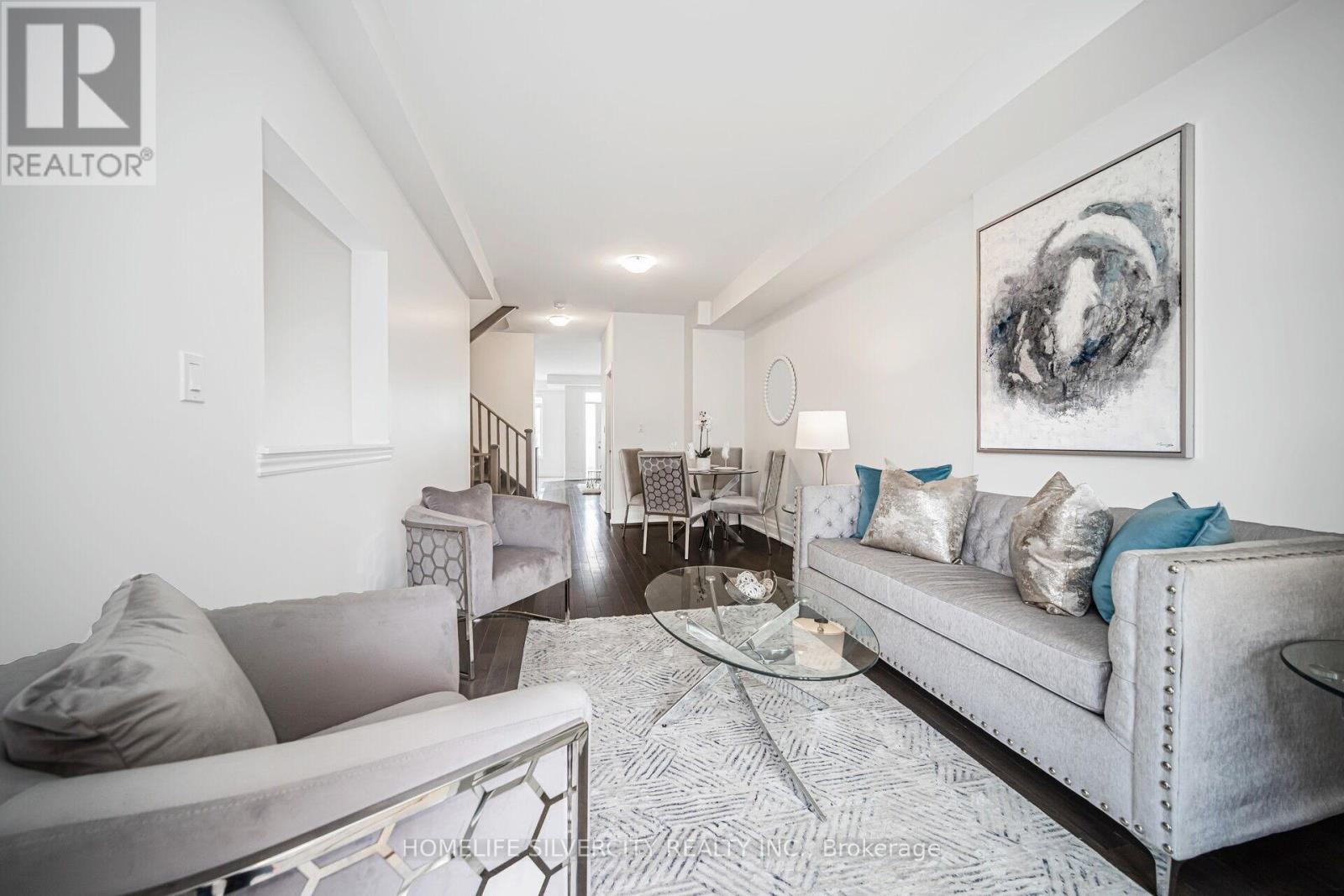21 Gemma Place, Brampton, Ontario  L6Z 0J5 - Photo 7 - W12156984