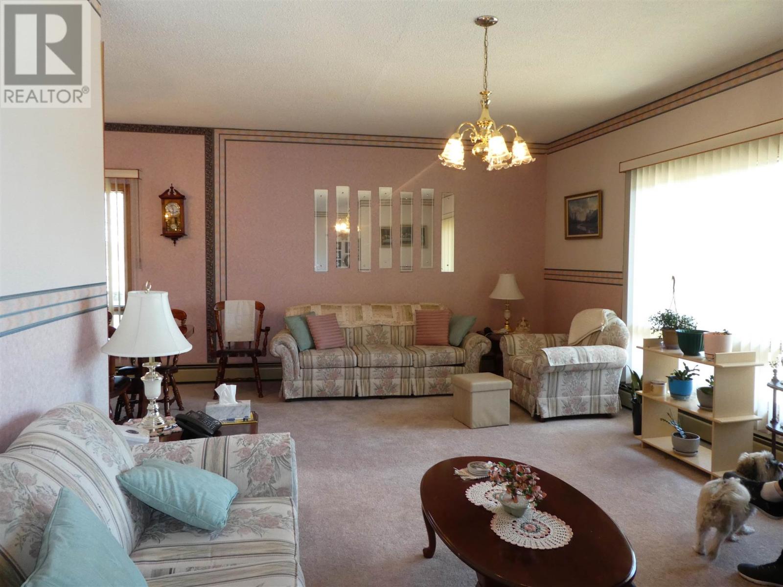 120 Indian Road, Longlac, Ontario  P0T 2A0 - Photo 4 - TB251002