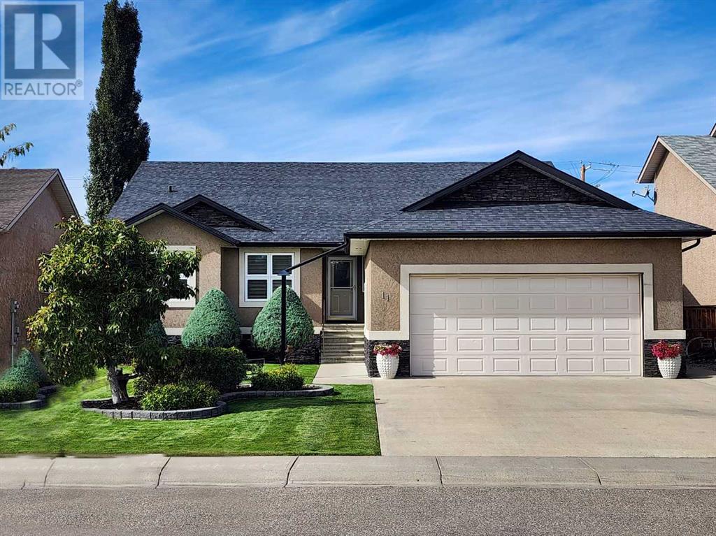 11 Link Spur, Claresholm, Alberta  T0L 0T0 - Photo 4 - A2197770