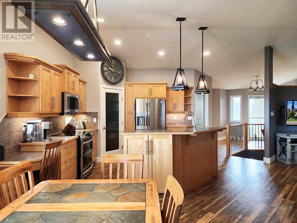 11 Link Spur, Claresholm, Alberta  T0L 0T0 - Photo 12 - A2197770