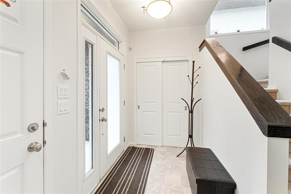71 Lark Ridge Way, Winnipeg, Manitoba  R3Y 0V1 - Photo 11 - 202511229