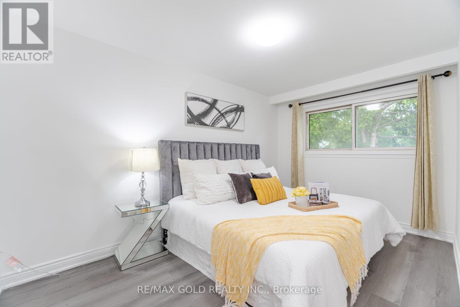 3068 Morning Star Drive, Mississauga (Malton), Ontario  L4T 1X2 - Photo 20 - W12157004