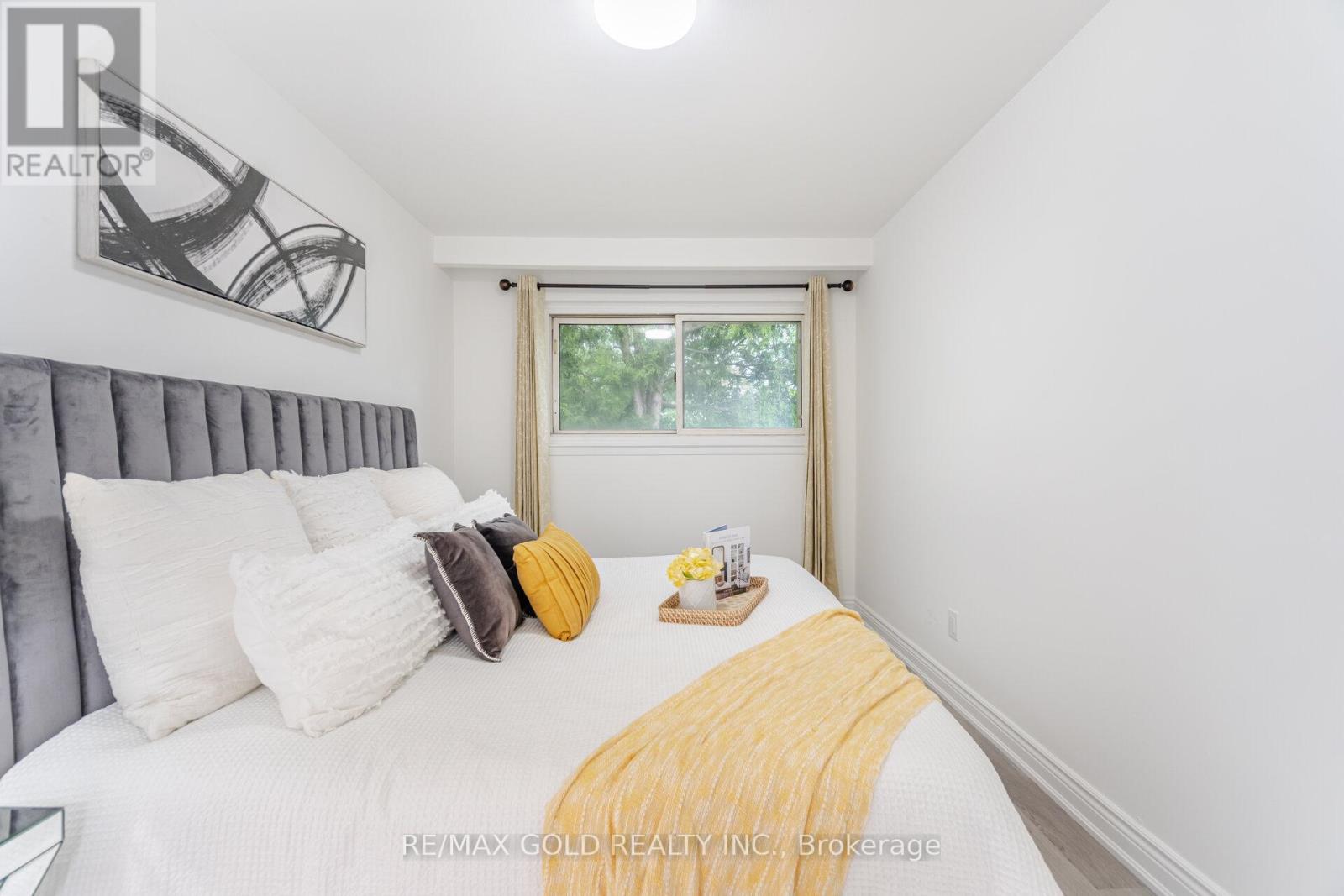 3068 Morning Star Drive, Mississauga (Malton), Ontario  L4T 1X2 - Photo 21 - W12157004