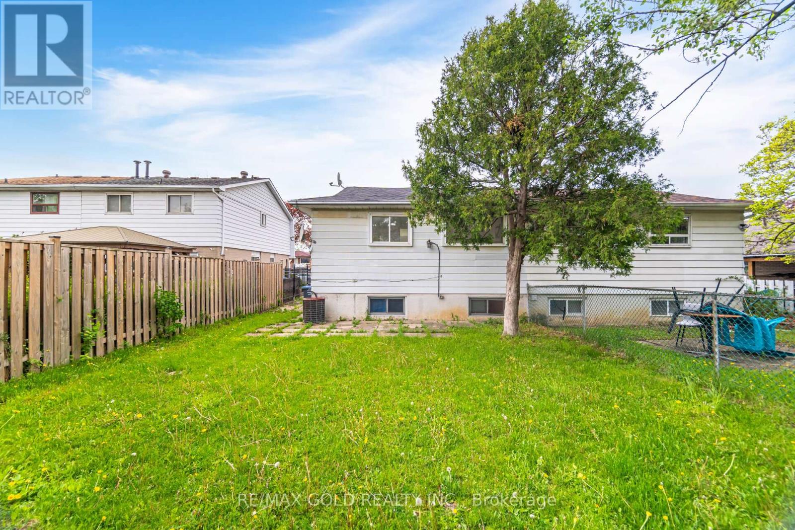 3068 Morning Star Drive, Mississauga (Malton), Ontario  L4T 1X2 - Photo 44 - W12157004