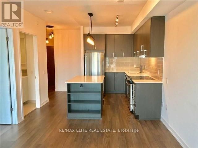 908 - 2560 Eglinton Avenue W, Mississauga, Ontario  L5M 0Y3 - Photo 3 - W12157011