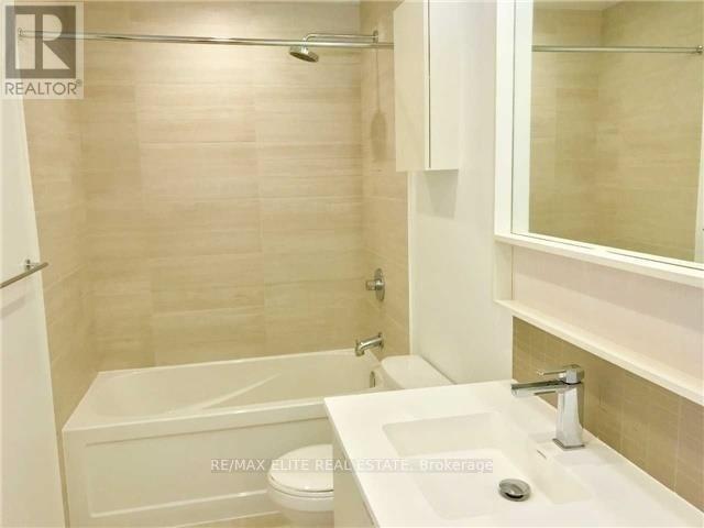 908 - 2560 Eglinton Avenue W, Mississauga, Ontario  L5M 0Y3 - Photo 7 - W12157011