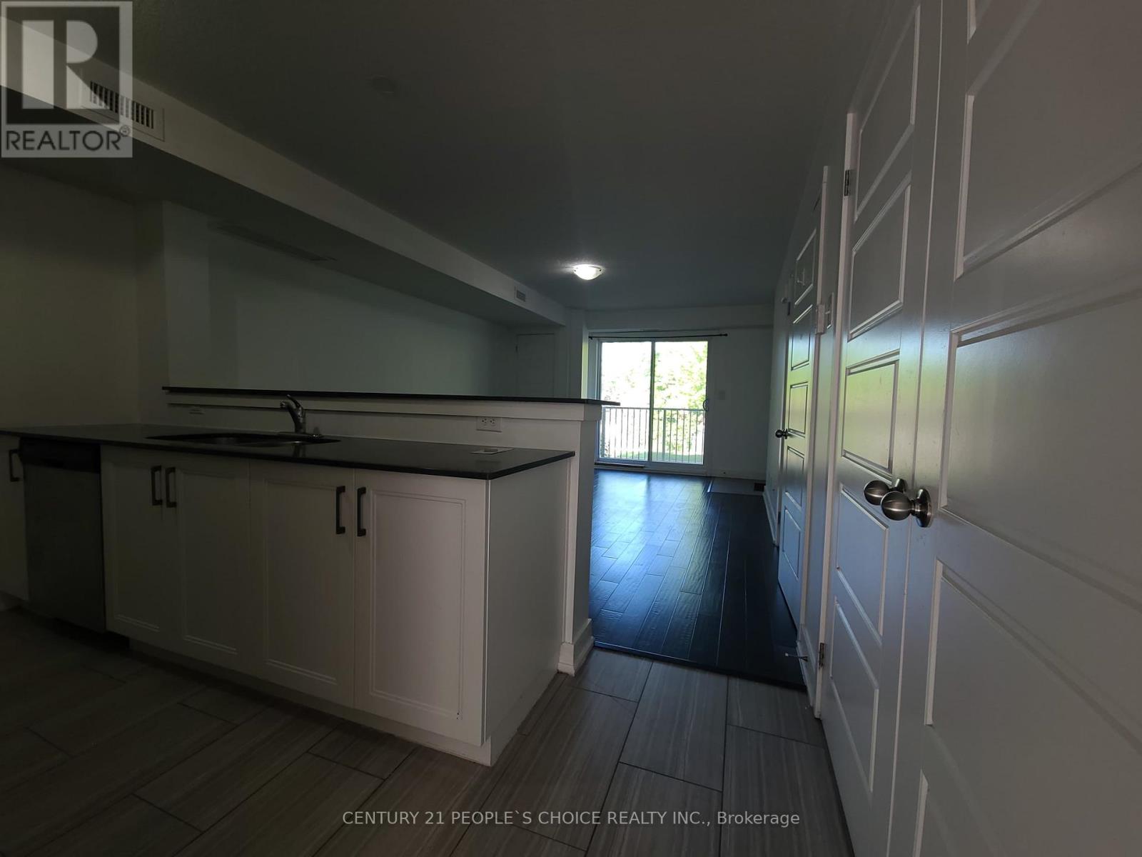 A5 - 190 Century Hill Drive, Kitchener, Ontario  N2E 2W6 - Photo 4 - X12157008