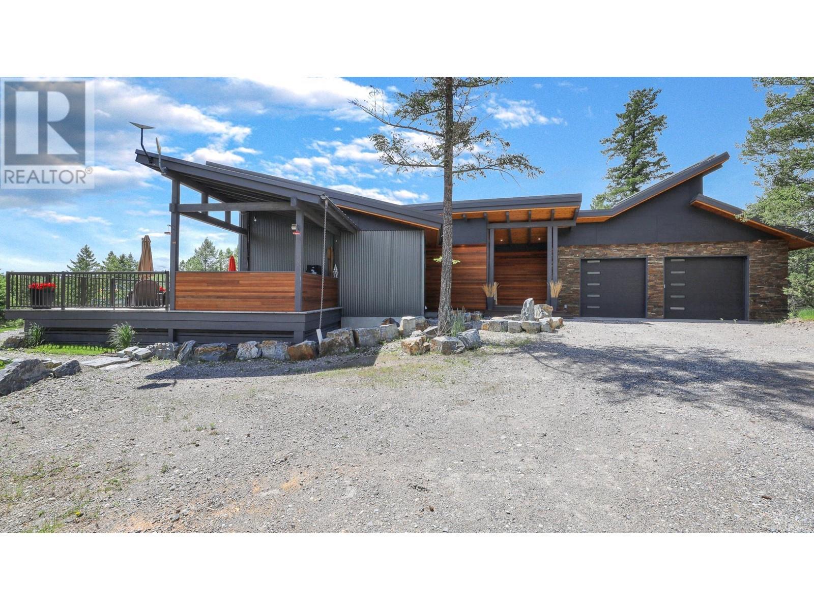 2160 Kootenay 3 Road, Windermere, British Columbia  V0B 2L1 - Photo 40 - 10348437