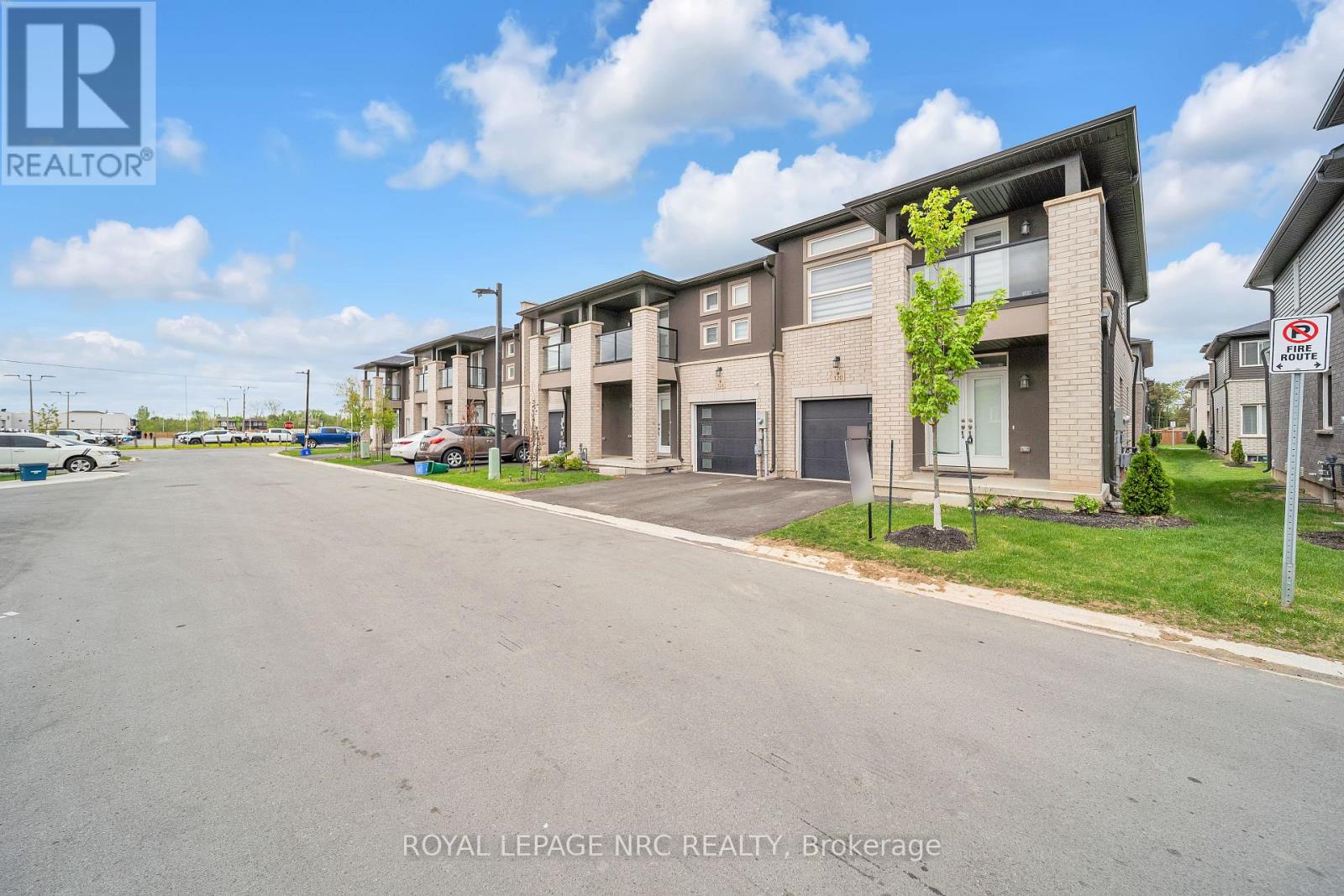 120 Renfrew  Trail Drive N, Welland, Ontario  L3C 0K2 - Photo 28 - X12156526