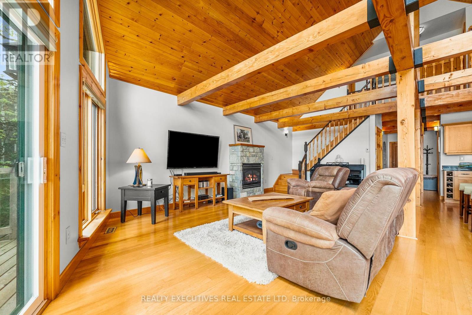 106 Black Snake Lane N, Frontenac Islands, Ontario  K0E 1L0 - Photo 30 - X12156950
