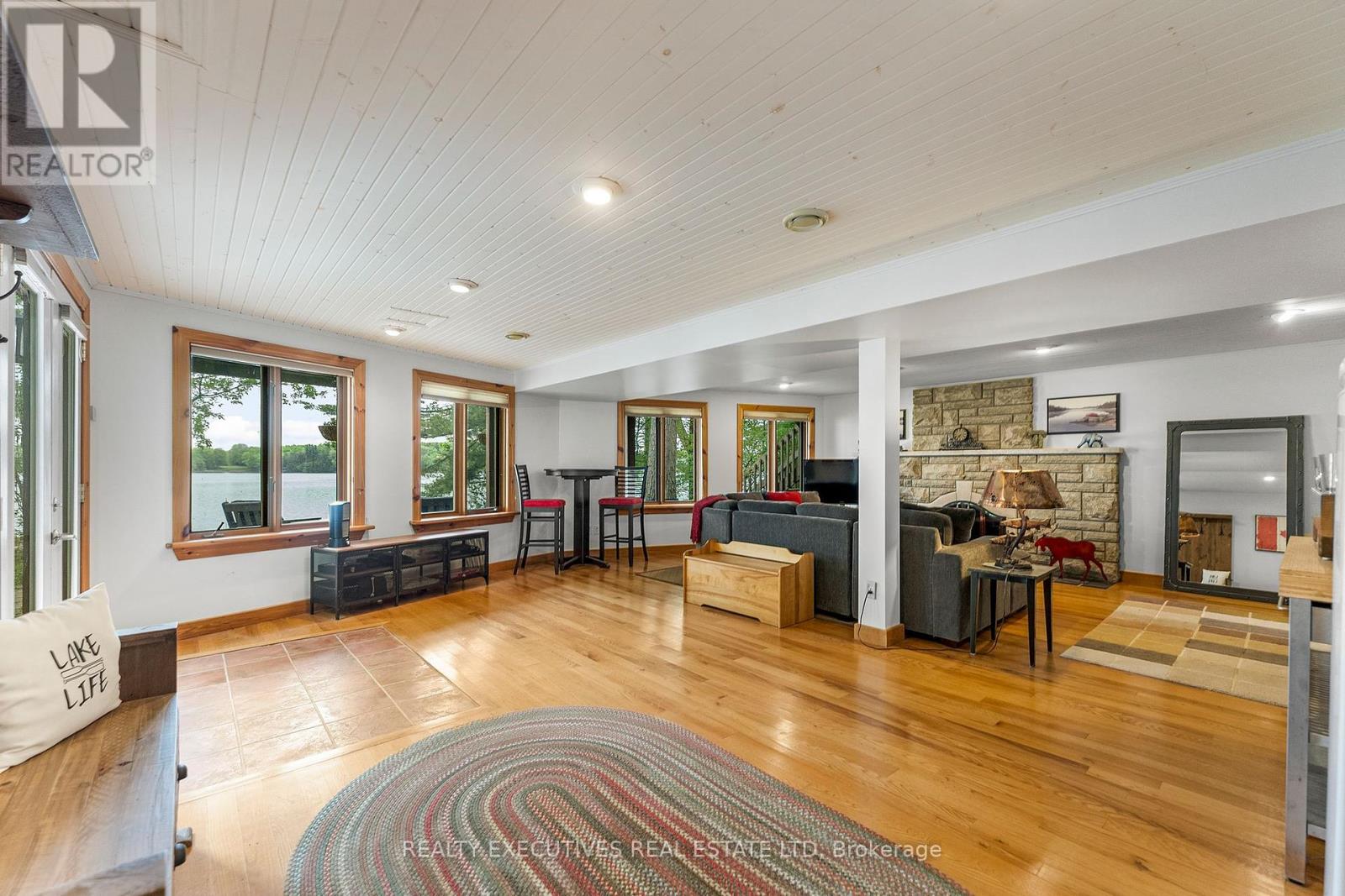 106 Black Snake Lane N, Frontenac Islands, Ontario  K0E 1L0 - Photo 41 - X12156950