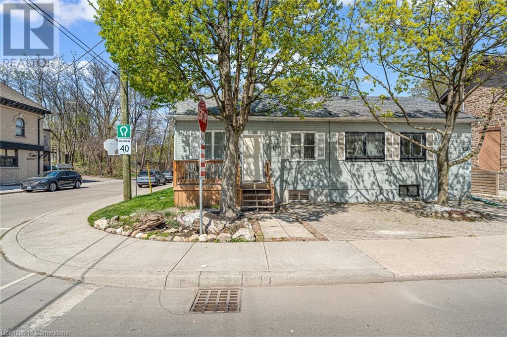 177 Young Street, Hamilton, Ontario  L8N 1V9 - Photo 2 - 40722429
