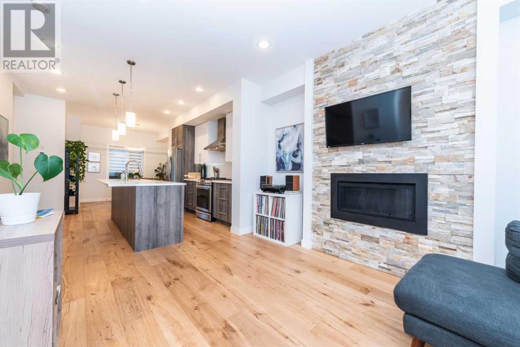 Property at 2733 19 Avenue SW image 5