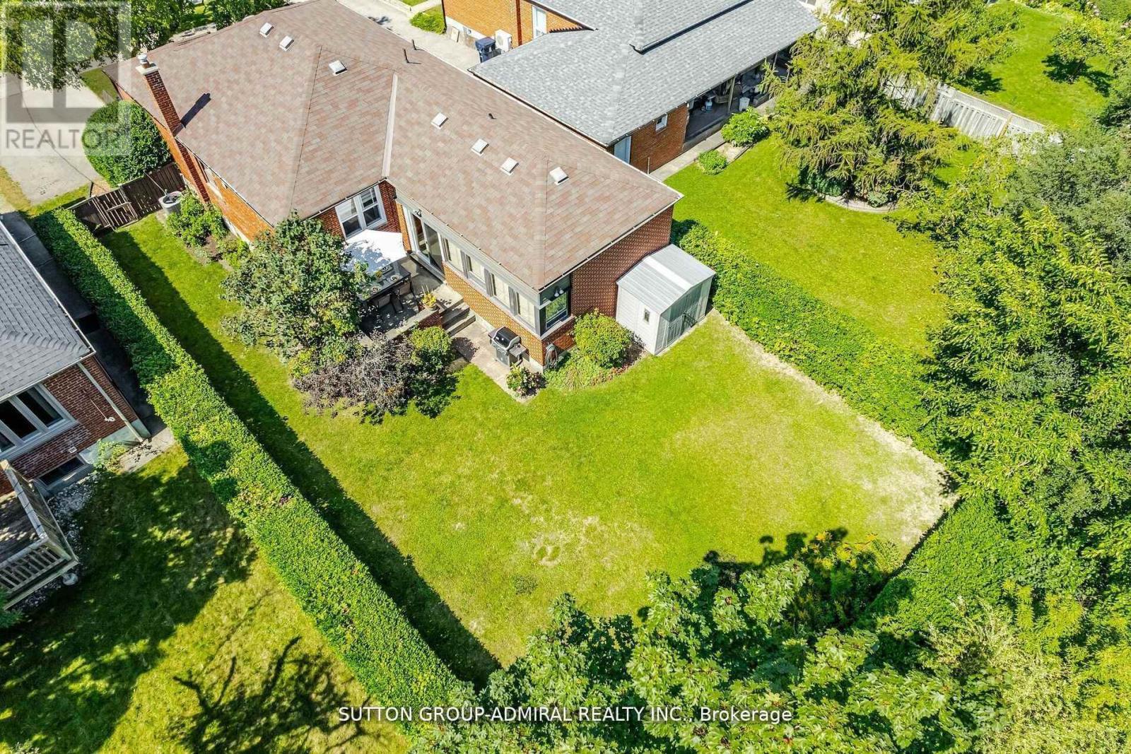 23 Vinci Crescent, Toronto, Ontario  M3H 2Y6 - Photo 35 - C12157030