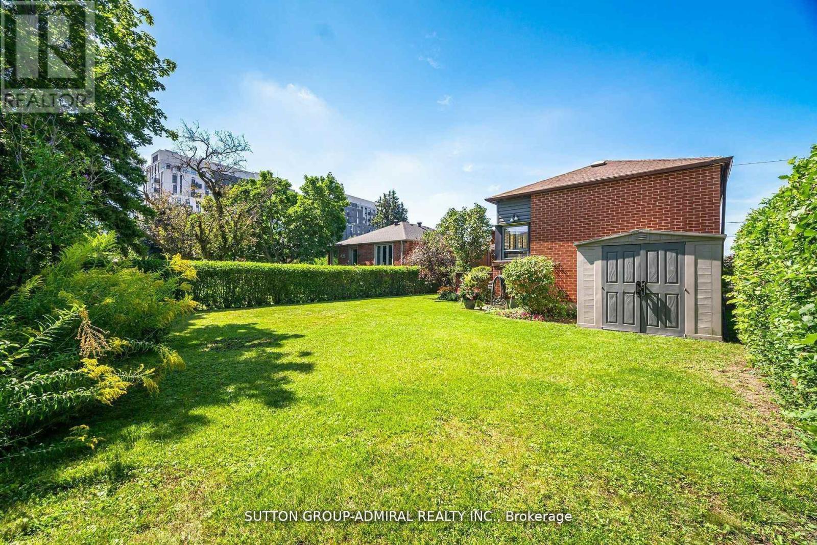 23 Vinci Crescent, Toronto, Ontario  M3H 2Y6 - Photo 36 - C12157030