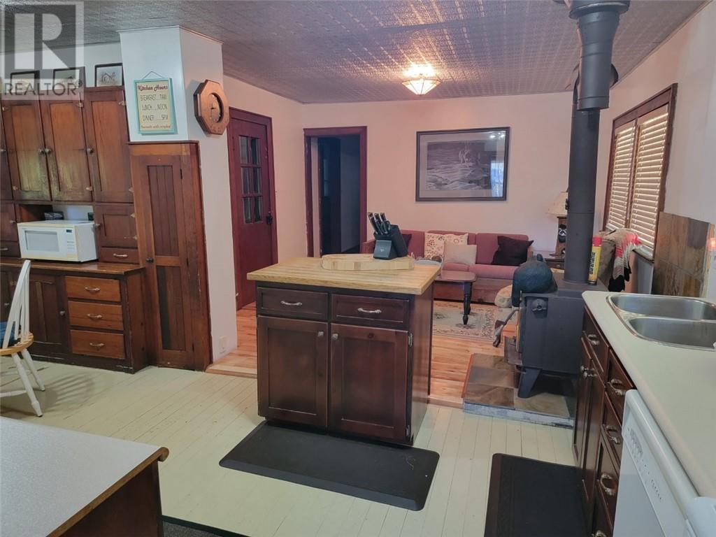 462 Maple Point Rd, Kagawong, Ontario  P0P 1J0 - Photo 53 - 2122347