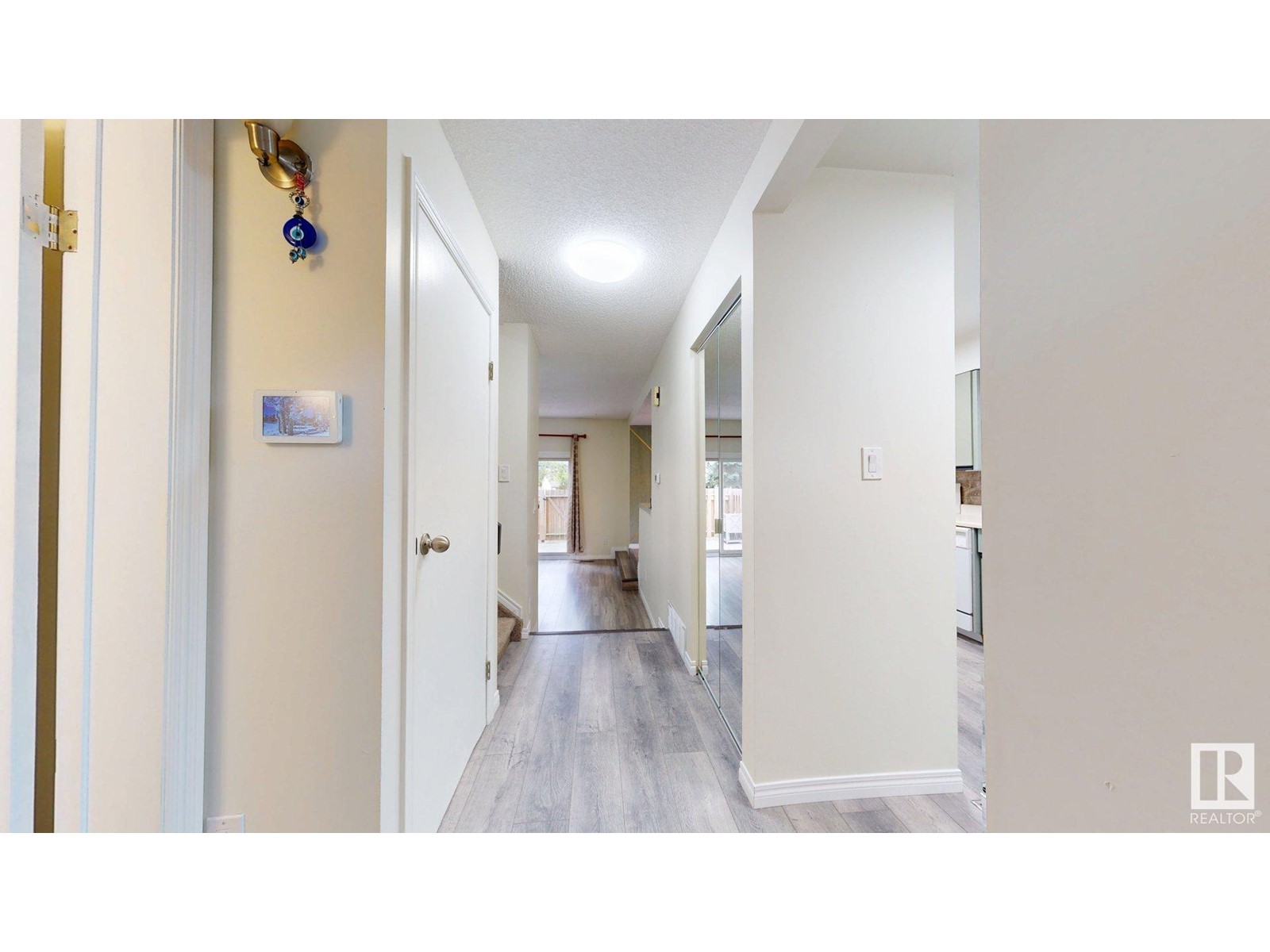 Property at #45 4403 RIVERBEND RD NW image 5