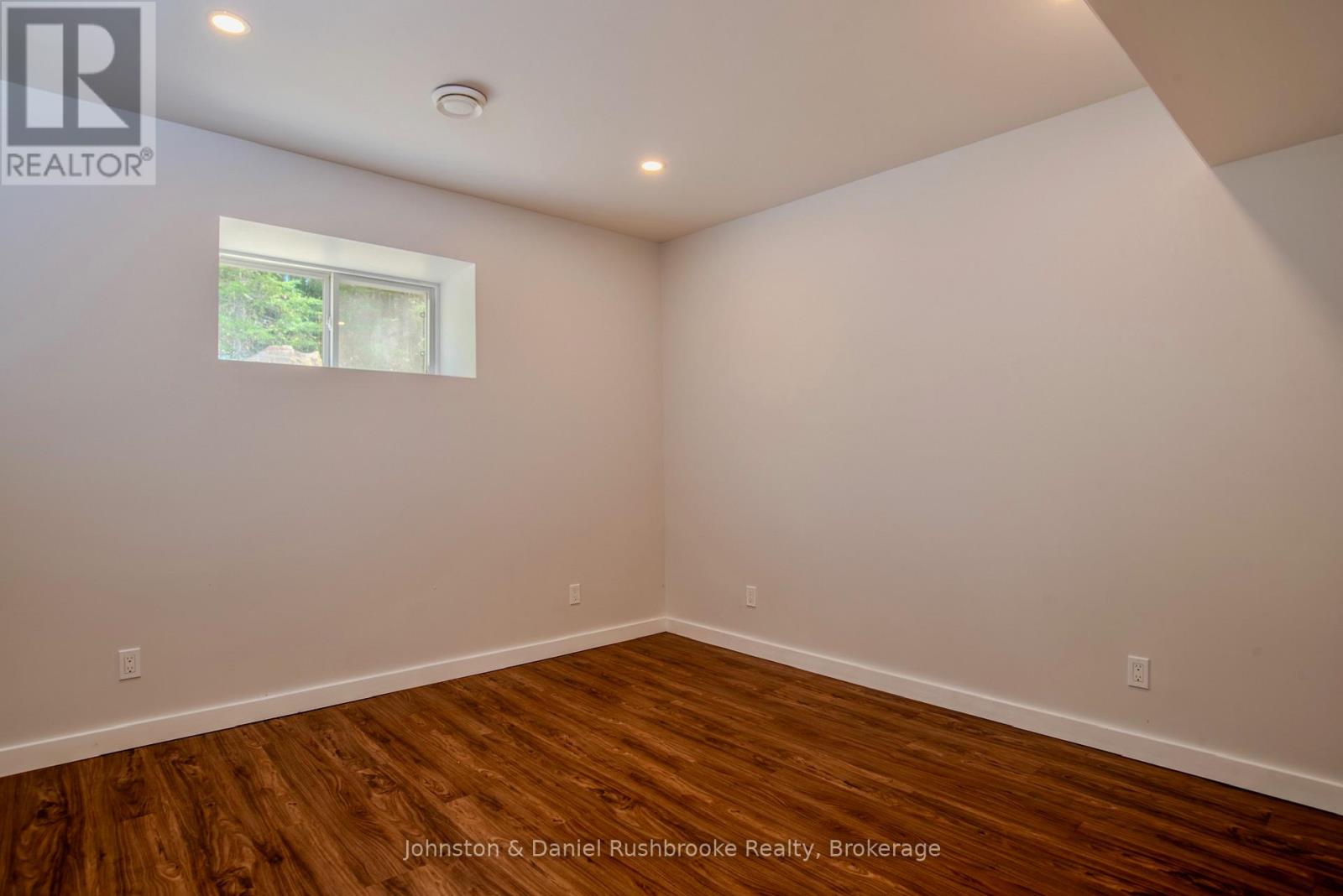 1267 Silver Lake Road, Gravenhurst, Ontario  P1P 1V5 - Photo 25 - X12155616