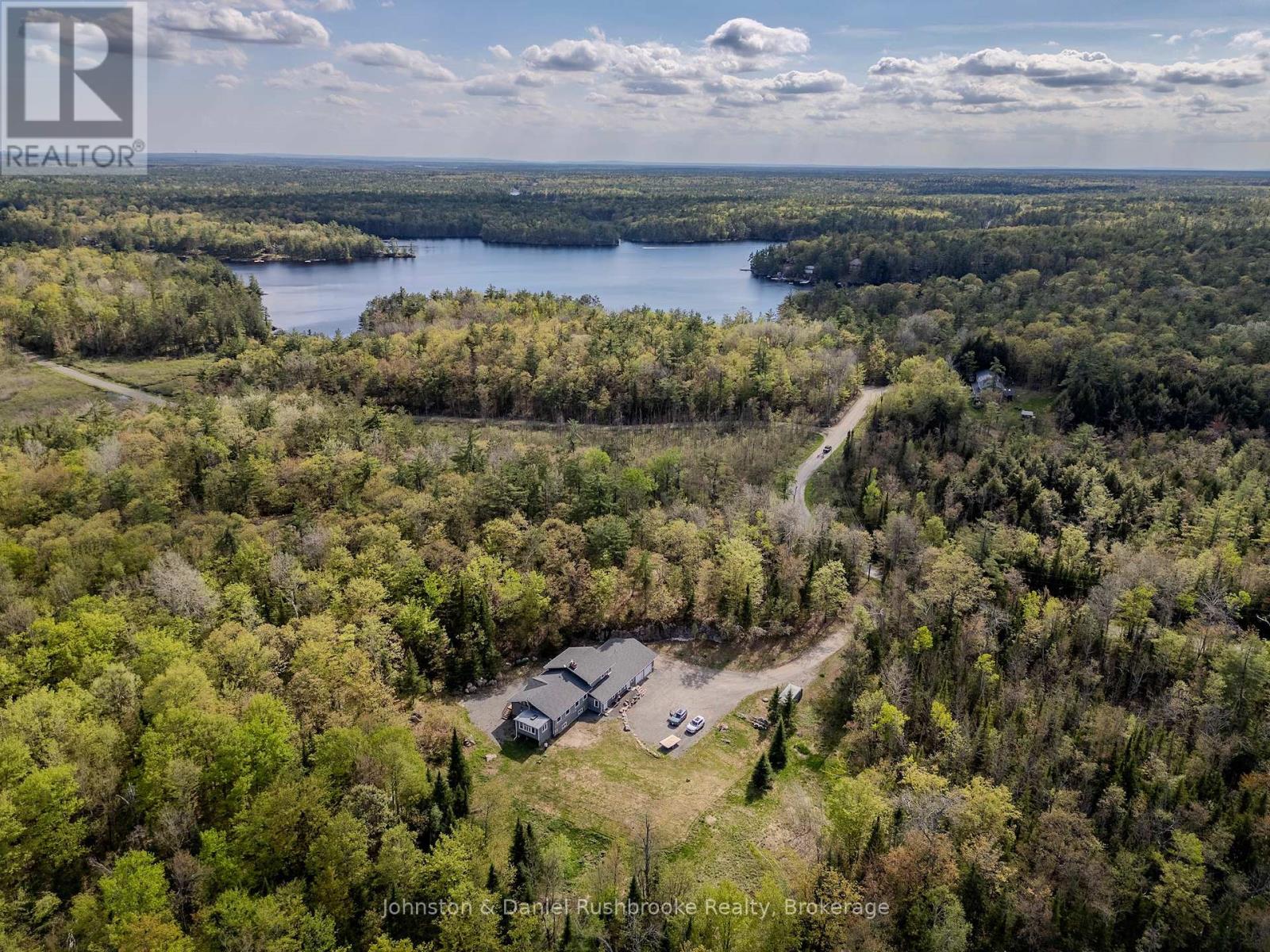 1267 Silver Lake Road, Gravenhurst, Ontario  P1P 1V5 - Photo 44 - X12155616