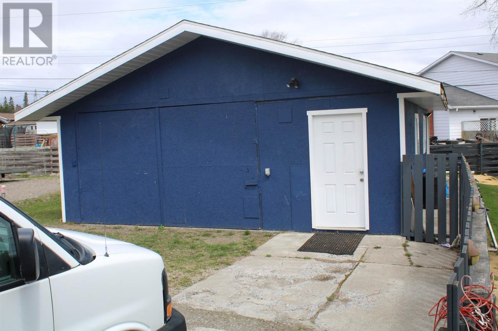 Property at 34 Terrace Heights DR image 4
