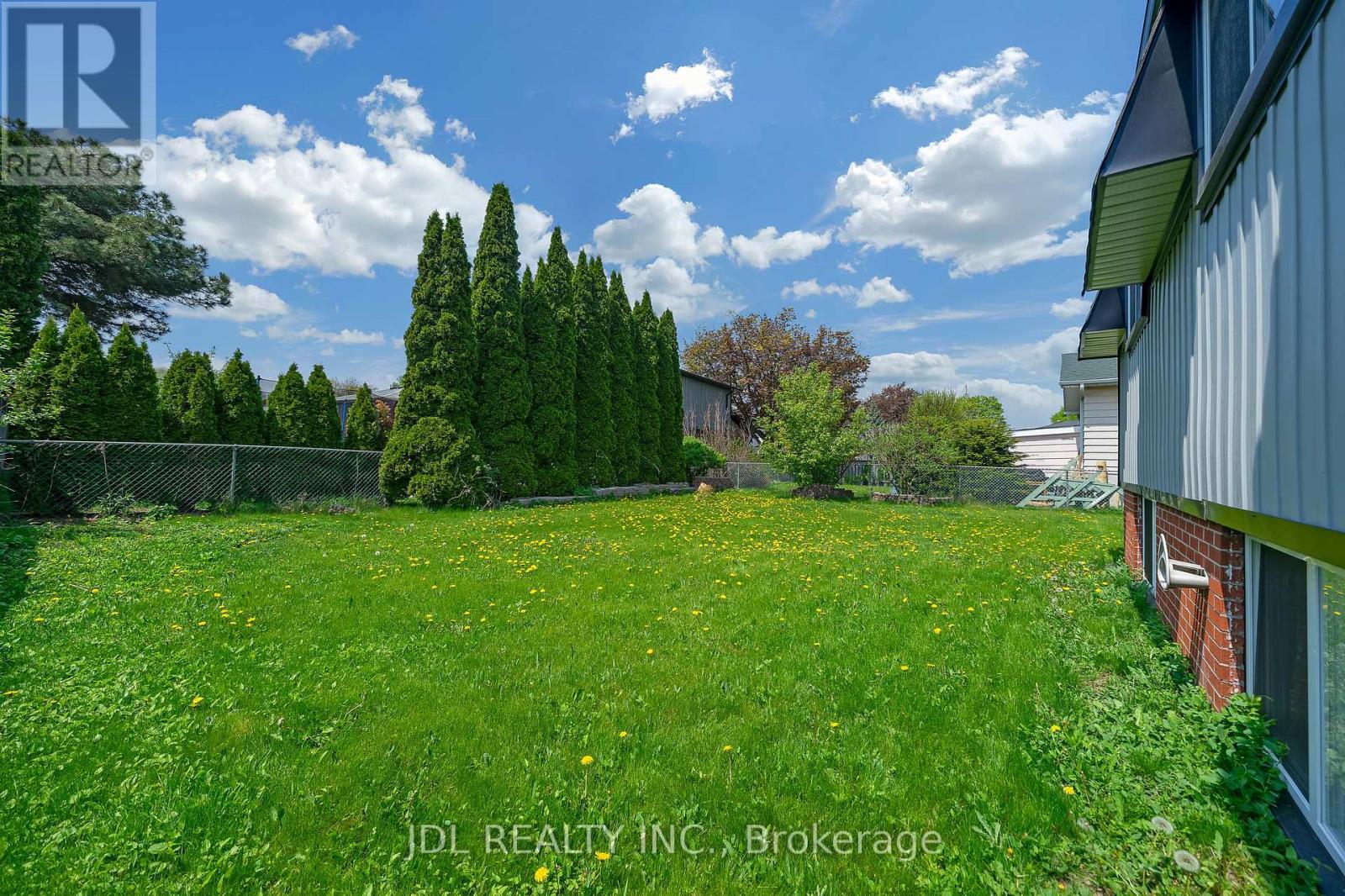 110 Michael Boulevard, Whitby, Ontario  L1N 5V9 - Photo 37 - E12157061
