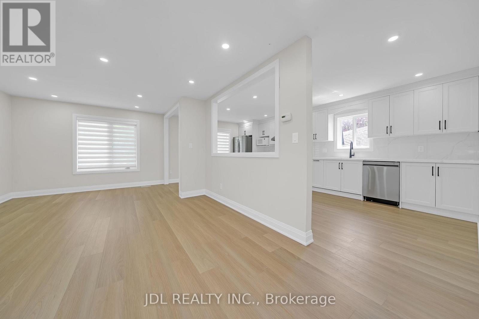 110 Michael Boulevard, Whitby, Ontario  L1N 5V9 - Photo 6 - E12157061