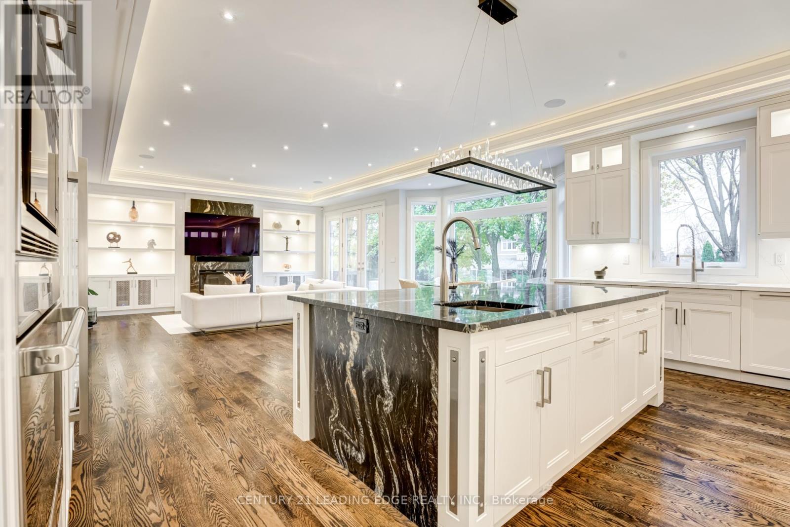 179 Burndale Avenue, Toronto, Ontario  M2N 1T1 - Photo 19 - C12157060