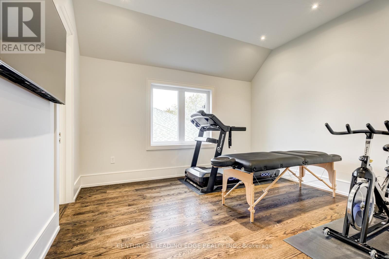 179 Burndale Avenue, Toronto, Ontario  M2N 1T1 - Photo 31 - C12157060